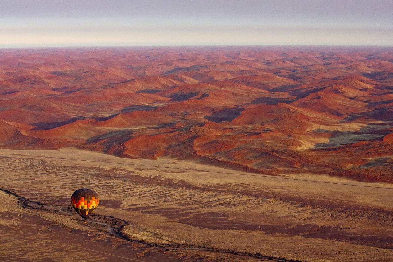 سيسريم Wilderness Safaris Kulala Desert Lodge المظهر الخارجي الصورة