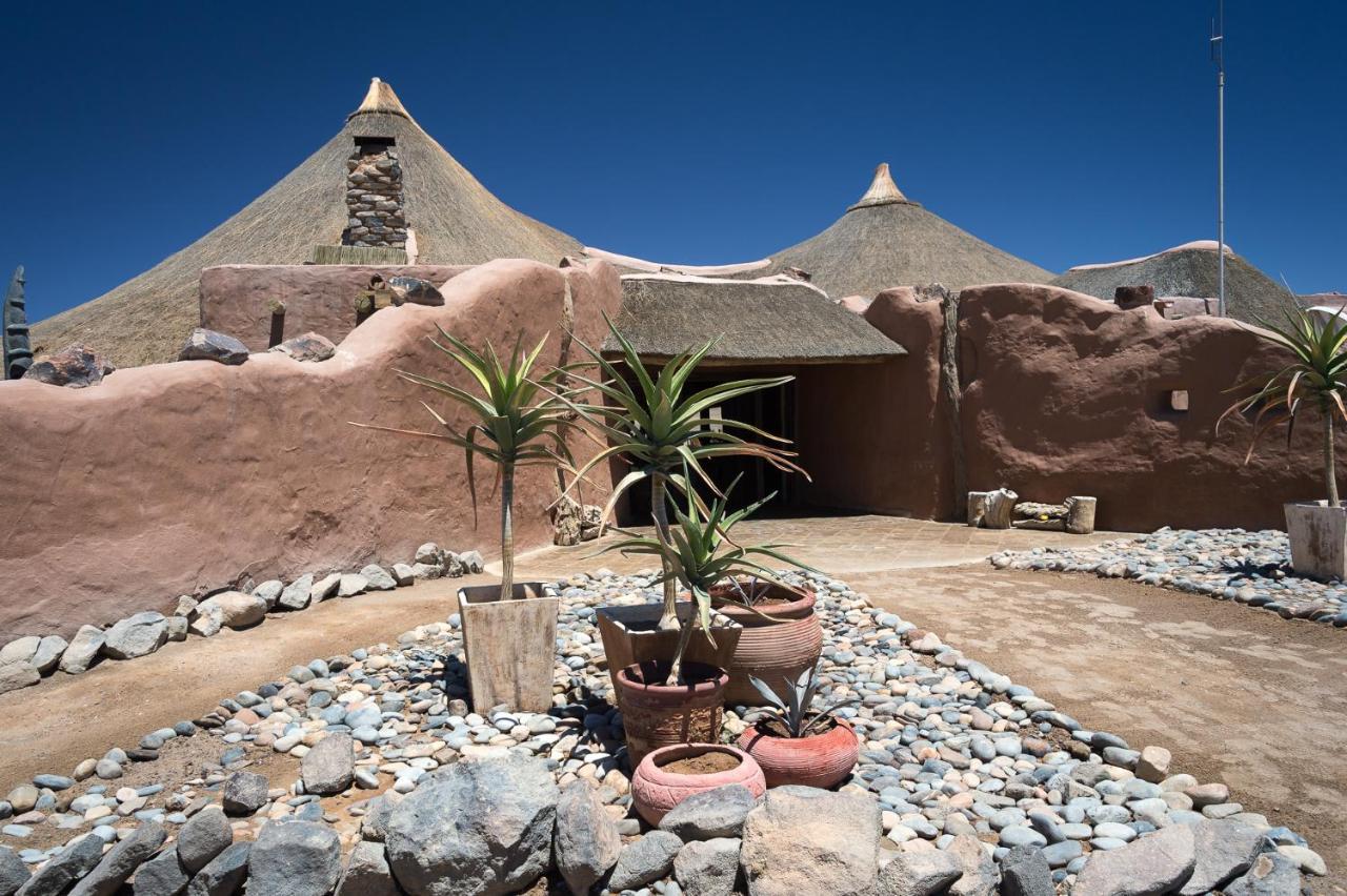 سيسريم Wilderness Safaris Kulala Desert Lodge المظهر الخارجي الصورة